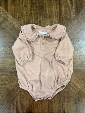 Grayson Collective 3-6 Months Peter Pan Collar One-Piece Romper in Rust